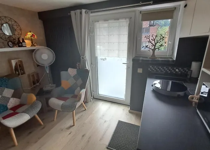 Проживание в семье 